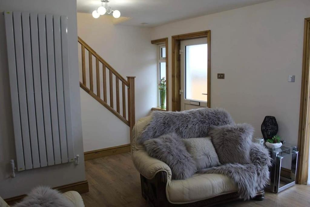 3 Bedroom Terrace Holiday Home Great Torrington Dış mekan fotoğraf