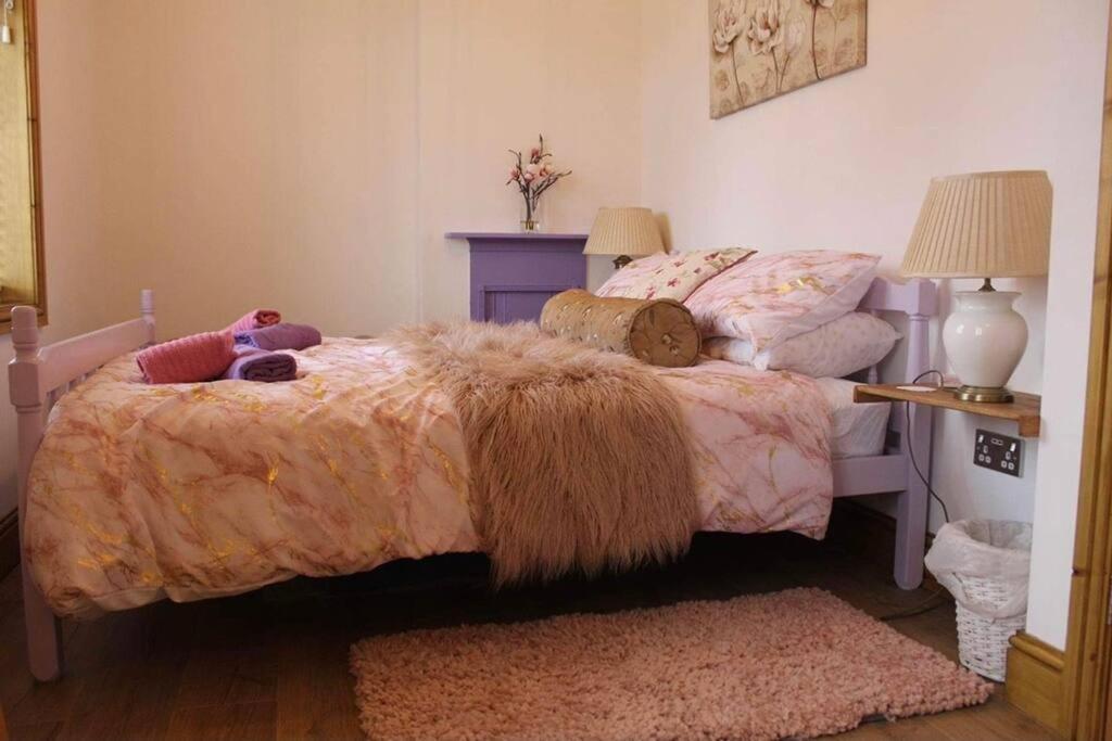 3 Bedroom Terrace Holiday Home Great Torrington Dış mekan fotoğraf